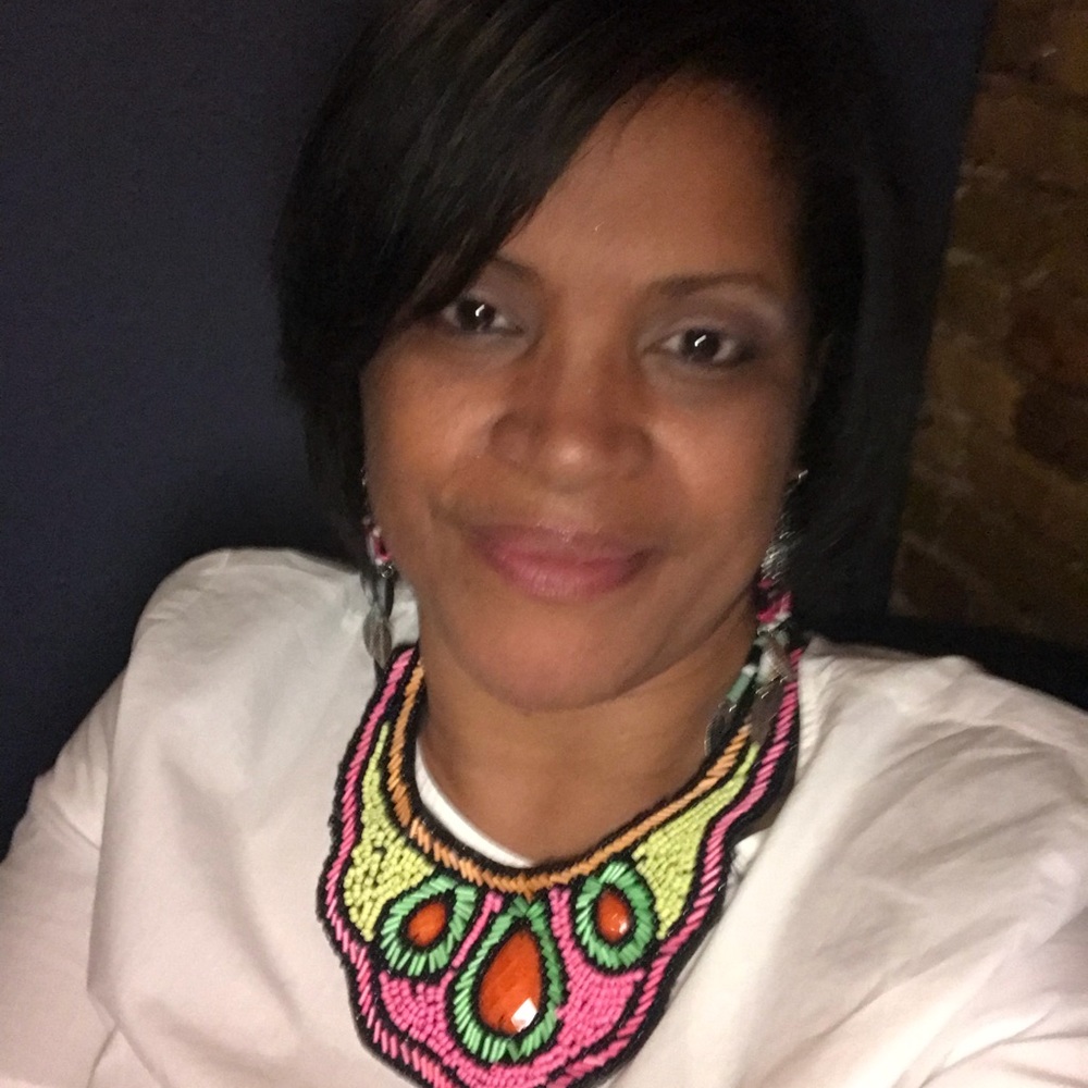 Meet your Posher, Sharon